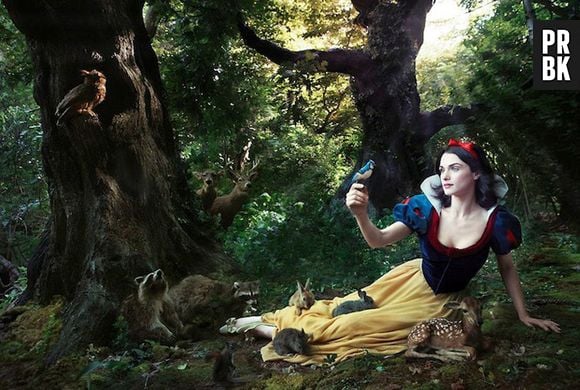 Rachel Weisz como Branca de Neve