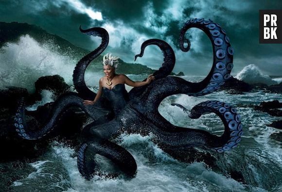 Queen Latifah como Ursula (A Pequena Sereia)