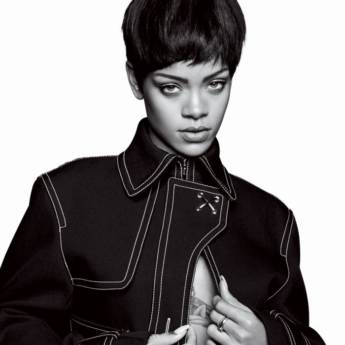 Rihanna faz carão em foto para &quot;Vogue&quot;