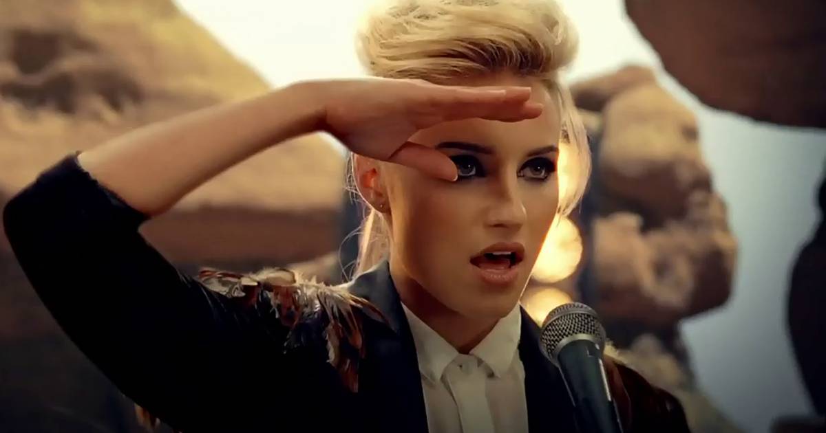 Films Et Séries Tv Avec Dianna Agron The Killers convidou Dianna Agron para o clipe de Just Another Girl