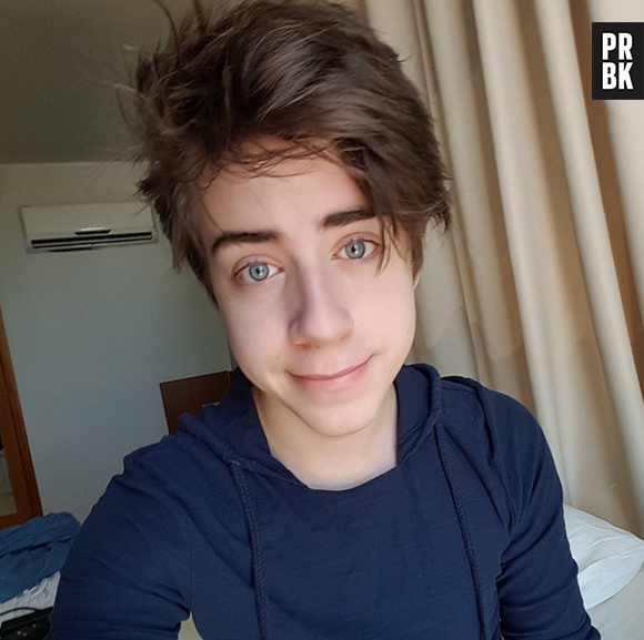 Rafael Lange, conhecido também como Cellbit, tem Aquário como signo