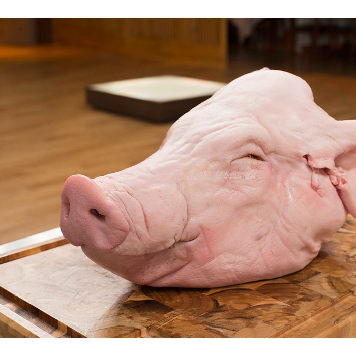 Uma cabeça de porco foi o principal ingrediente do &quot;MasterChef Brasil&quot; nesta terça-feira (17)