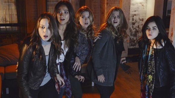 Season Finale de "Pretty Littler Liars"! O que esperar do final da temporada?