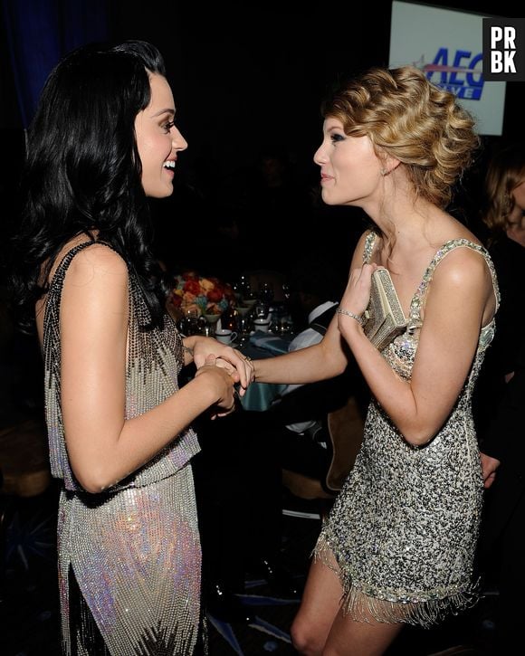 A imizade de Katy Perry com Taylor Swift vem desde 2014, quando a loira disse que Katy teria "roubado" alguns dançarinos