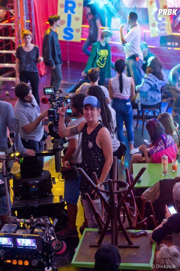 Christian Figueiredo mostra bastidores do filme "Eu Fico ...
