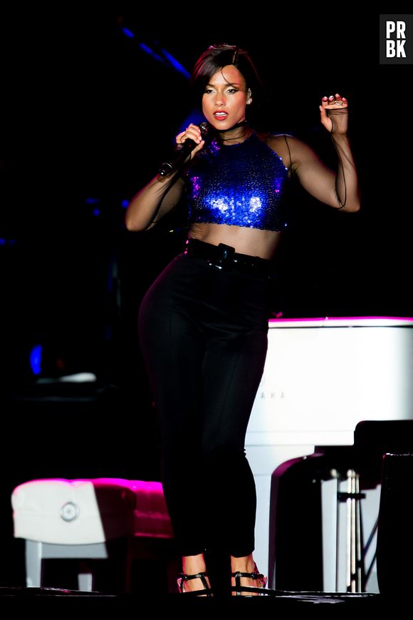 A cantora Alicia Keys, destaque do Rock in Rio, degustou um salmão ao molho de alho-poró e ratatouille e além de dispensar pratos com lactose