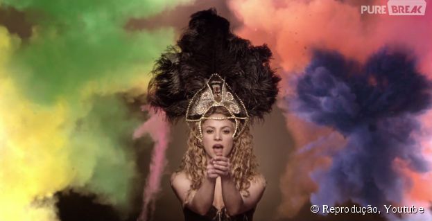 Shakira est&aacute; confirmada para cantar na cerim&ocirc;nia de abertura da Copa do Mundo no Brasil, afirma site