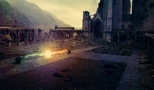 Resultado de imagem para GIF BATALHA Harry Potter