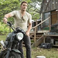 Veja Chris Pratt e elenco nas primeiras imagens oficiais de "Jurassic World"