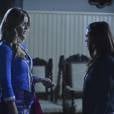 Alison (Sasha Pieterse) vai ter outro encontro misterioso com Mona (Janel Parrish) em "Pretty Little Liars" 