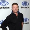 Sean Bean escolhe sua cena no filme "O Senhor dos Anéis - A Sociedade do Anel" com a melhor morte da carreira