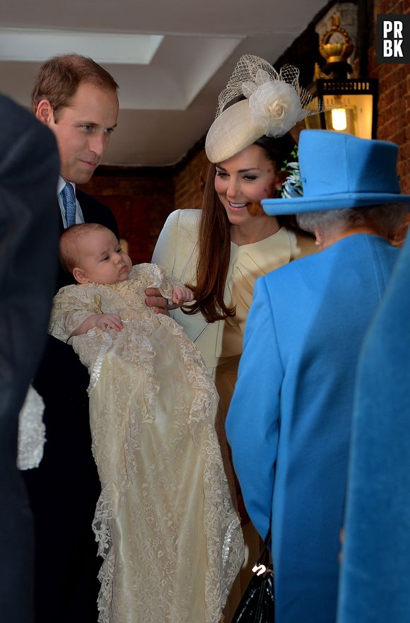 A cerimônia de batismo de George Alexander Louis durou cerca de 45 minutos