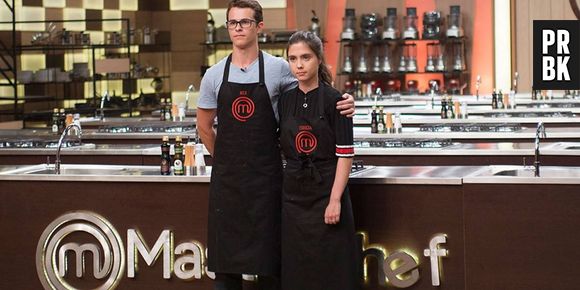 Tereza e Rui foram os piores na prova de eliminação do "MasterChef Brasil", mas coxinha da jovem cozinheira a fez ser eliminada