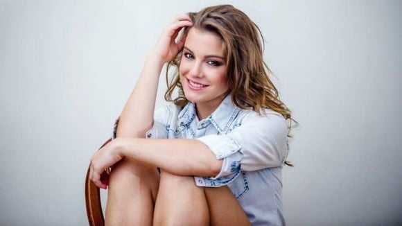 Alice Wegmann, da novela "Boogie Oogie", fala sobre personagem baladeira