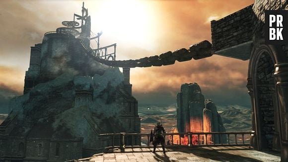 A visão externa da torre principal vista no novo DLC de "Dark Souls 2"