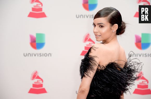 Sofia Carson pode ter Ariana Grande em seu álbum de estreia