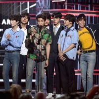 BTS deve fazer história no k-pop estreando em 1º lugar na Billboard com "Love Yourself: Tear"