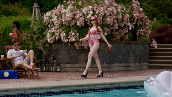 Cheryl e Toni estão colocando o bronzeado em dia na nova foto de "Riverdale"