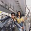 Camila Mendes, de "Riverdale", está de namorado novo! Charles Melton é o novo amor da atriz