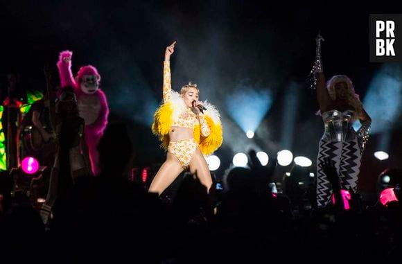 Miley Cyrus mostrou empolgação durante apresentação em SP