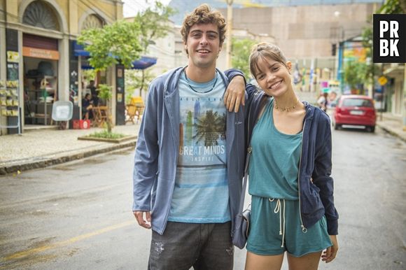 Em "Malhação Vidas Brasileiras": Verena (Joana Borges) se declara para Álvaro (Eike Duarte) e não é correspondida