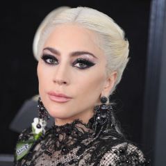 Lady Gaga se pronuncia sobre o caso R. Kelly e promete nunca mais trabalhar com o cantor!