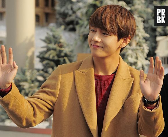Kim Taehyung faz a alegria do ARMY e lança "Scenery", sua música solo