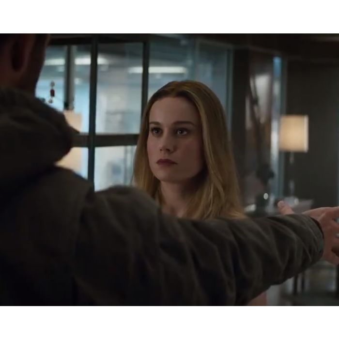 Pode entrar Carol Danvers (Brie Larson)! Heroína aparece em novo trailer de &quot;Vingadores: Ultimato&quot;