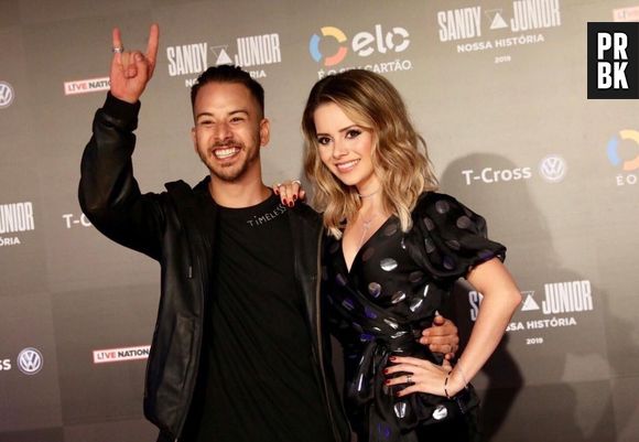 Sandy e Junior e a turnê "Nossa História": fãs que vão comprar ingressos nas vendas normais estão com medo de não conseguirem assistir aos shows da dupla