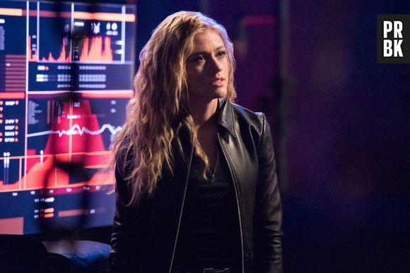 Confira novas imagens das Aves de Rapina em "Arrow"