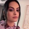 Camila Mendes ainda não mostrou as novas madeixas para os fãs