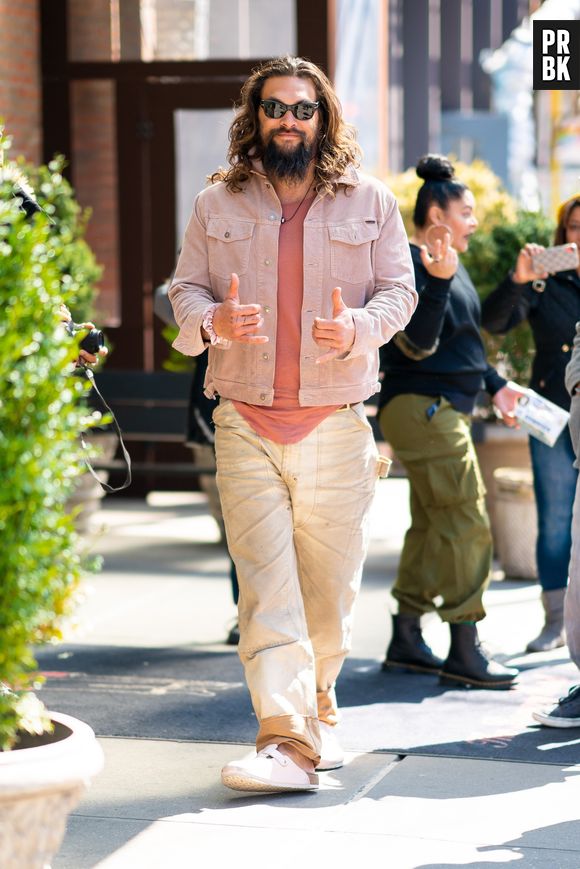 Jason Momoa mudou o visual e está completamente irreconhecível sem a barba!