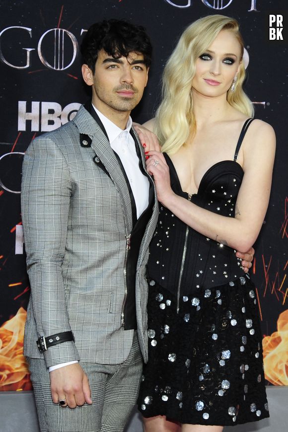 A gente só queria um mozão pra chamar de nosso assim como a Sophie Turner tem o Joe Jonas