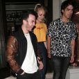 Sophie Turner e Joe Jonas também curtem sair em família