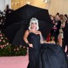 Esse foi o 2º look da Lady Gaga no Met Gala 2019