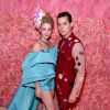 Lili Reinhart e Cole Sprouse, de "Riverdale", foram juntos ao Met Gala 2019