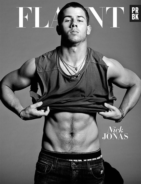 Desde então, Nick Jonas voltou a tirar o nosso fôlego quando estampou as páginas da revista Flaunt