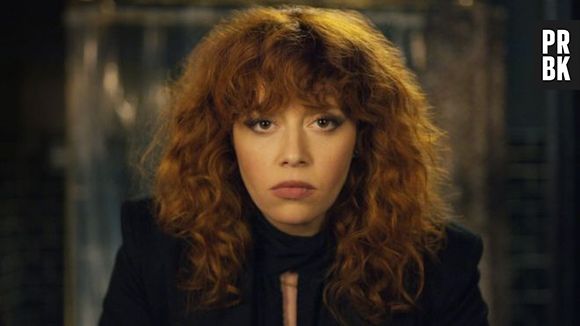 Se você ainda não viu "Boneca Russa" (Netflix), corre pra assistir pois tem comédia, drama, suspense e tudo que uma boa série merece