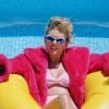 Clipe de "You Need To Calm Down" está cheio de celebridades da comunidade LGBTQ+