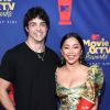 Noah Centineo e Lana Condor tiveram um momento muito fofo no MTV Movie & TV Awards 2019