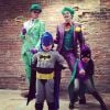 Neil Patrick Harris vestiu toda sua família em fantasias dos vilões do Batman