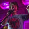Dustin de "Stranger Things" tem uma banda e eles lançaram músicas nesta sexta (5). Ouça "Dream Eater" e "Waste My Time"
