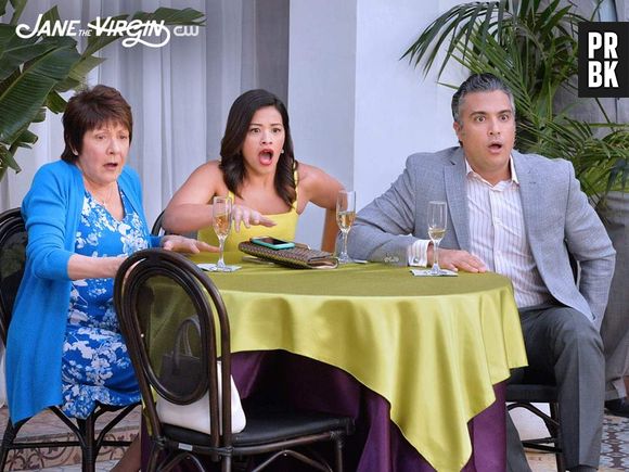 Final "Jane the Virgin": a identidade do narrador da série será revelada nesta última temporada