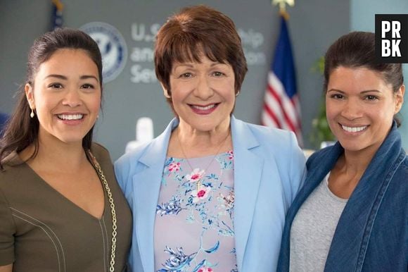 Final "Jane The Virgin": o avô de Jane (Gina Rodriguez) pode ser o narrador