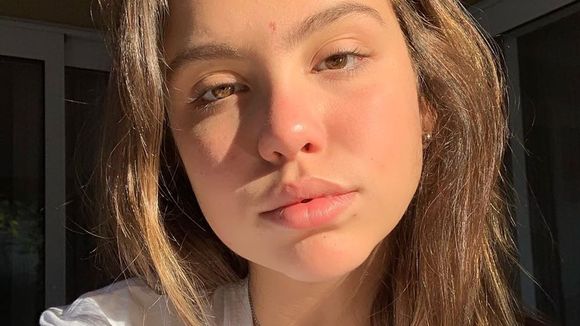 A atriz Bruna Carvalho relatou agressões físicas e psicológicas de um relacionamento abusivo