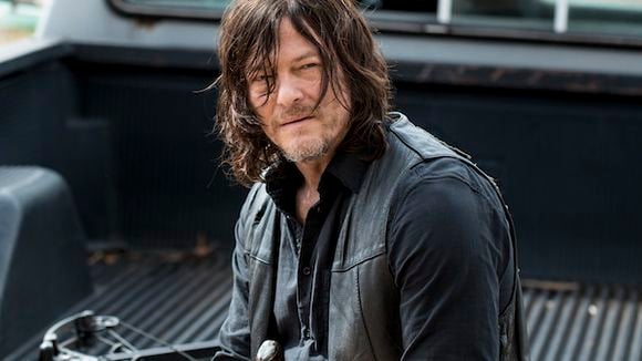 Após chuva de pedidos, finalmente Daryl deve ganhar um amor em "The Walking Dead"