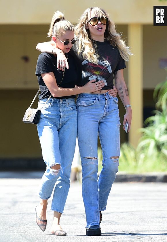Miley Cyrus está com Cody Simpson após seu relacionamento relâmpago com Kaitlynn Carter