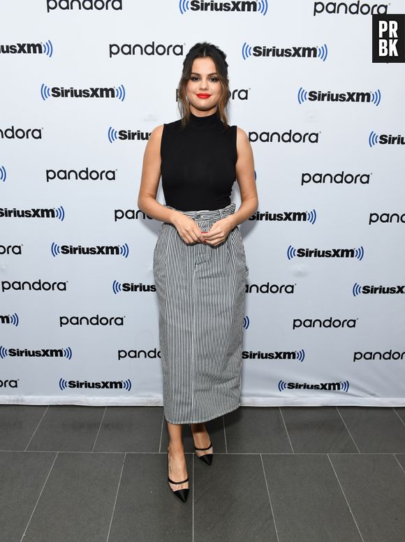 Selena Gomez se diz feliz por ter voltado ao mundo da música