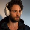 RBD: Christopher Uckermann lançou seu single "Sutil Universo" e parece estar focado na carreira musical.
