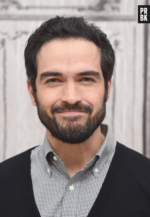Alfonso Herrera sempre mostrou que tem um jeitinho brasileiro, né?
